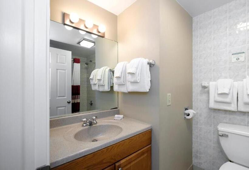 디럭스 룸, Red Roof Inn And Suites Herkimer