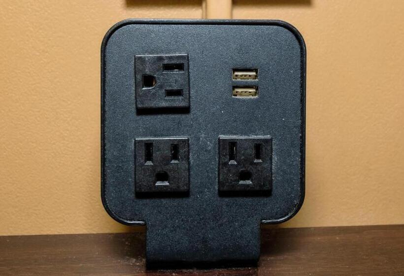 디럭스 룸, Red Roof Inn And Suites Herkimer