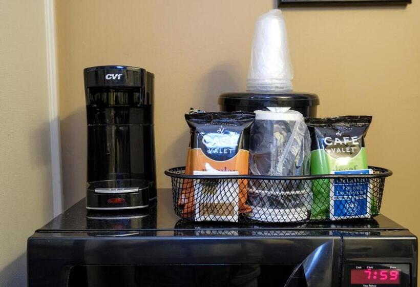 복층 룸 퀸 침대, Red Roof Inn And Suites Herkimer