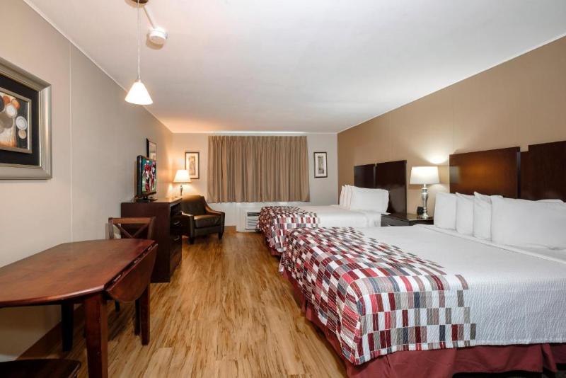 스위트 퀸침대, Red Roof Inn And Suites Herkimer