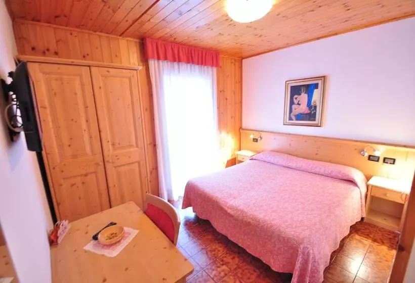スタンダードルーム, Rifugio Sores