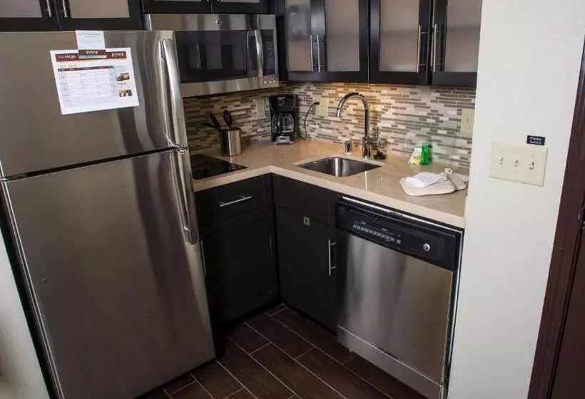 スタンダードスタジオ, Staybridge Suites Lexington, An Ihg