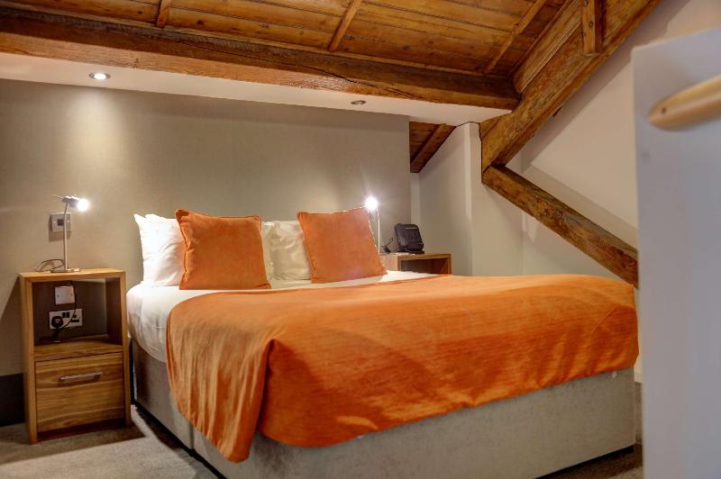 スタンダードルーム, The Ainscow