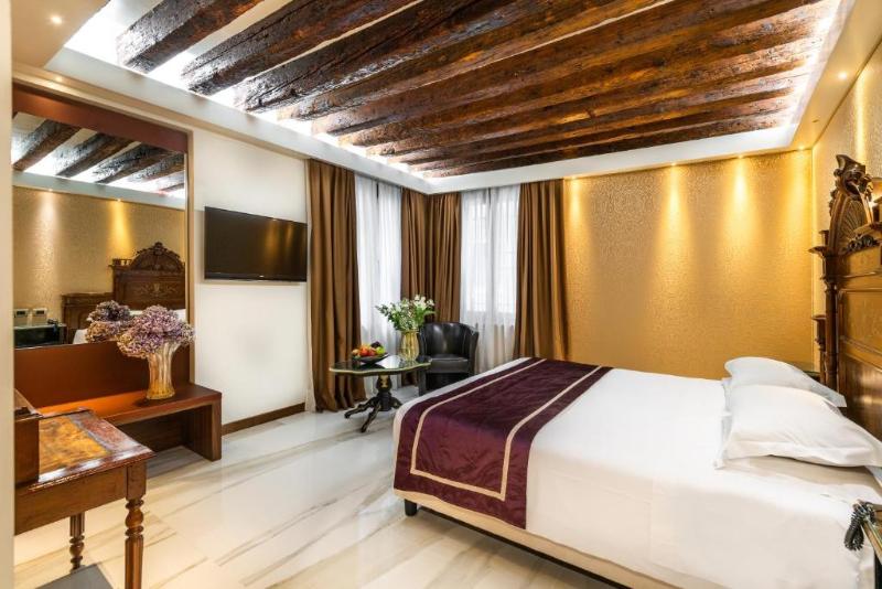 スタンダードルーム, The Ainscow