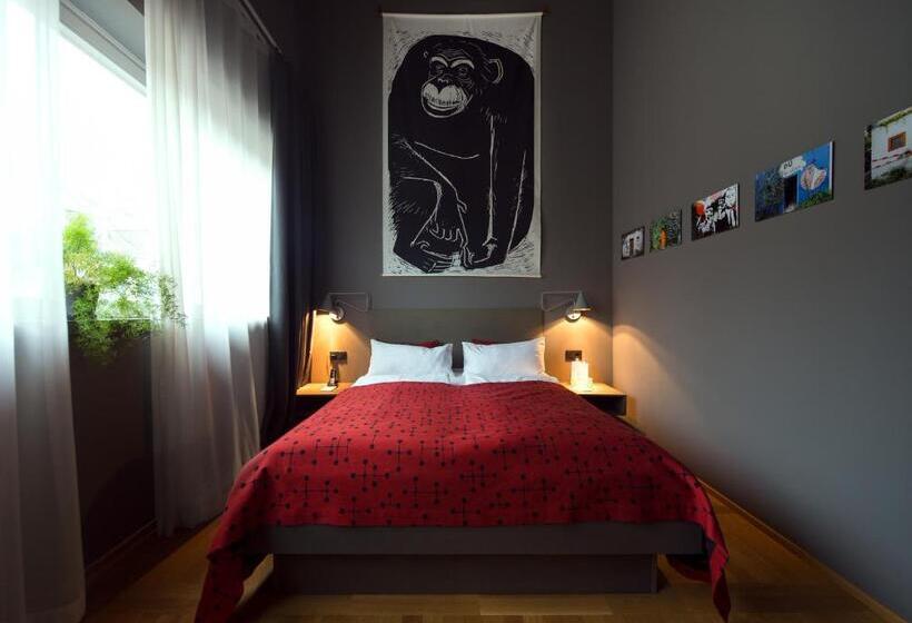 إستوديو قياسى, The Flushing Meadows