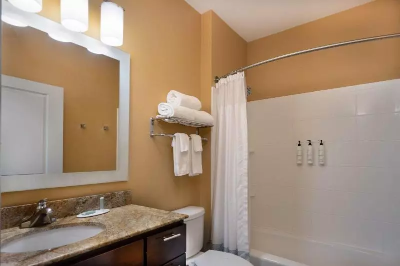 キングサイドベッドのスタンダードワンルーム, Towneplace Suites By Marriott Houston Westchase