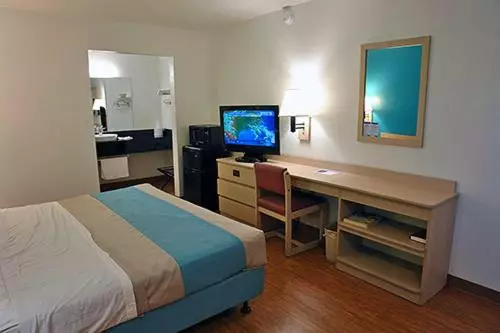 اتاق استاندارد برای معلولان, Motel 6del Rio, Tx