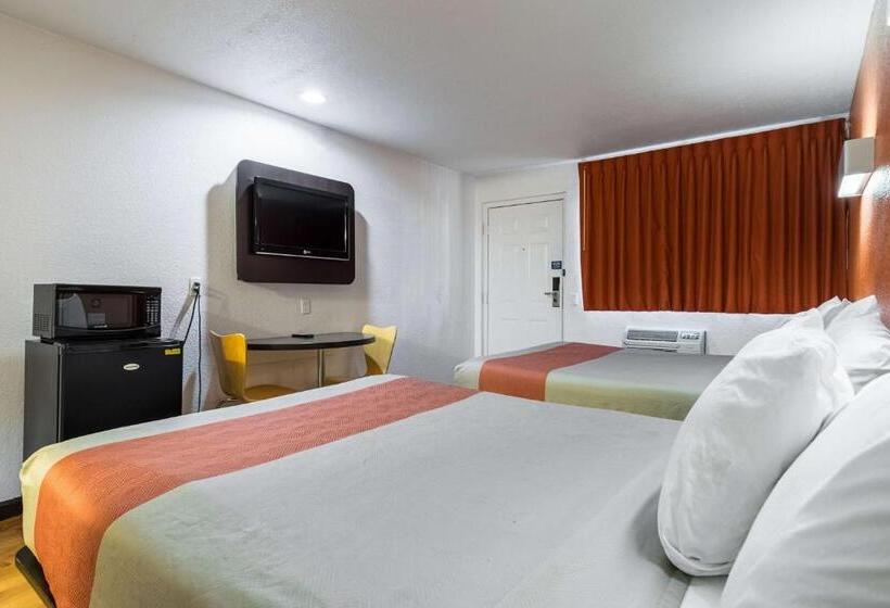 4인용 스탠다드 룸, Motel 6 Riverside, Ca  Ucr East