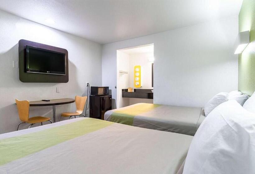 4인용 스탠다드 룸, Motel 6 Riverside, Ca  Ucr East