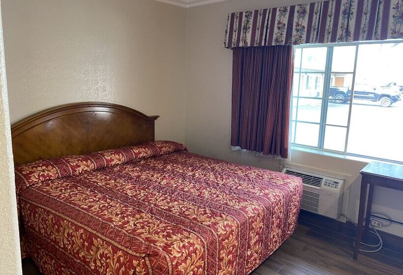 Quarto Estandar Cama Casal, The Palace Inn