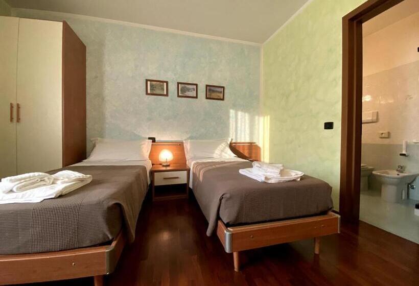 Номер Стандарт, Sole Della Franciacorta   Hotel & Restaurant