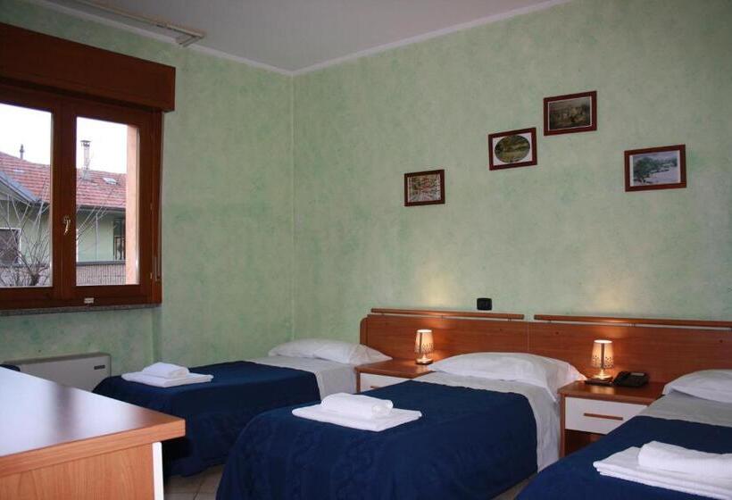 스탠다드 트리플 룸, Sole Della Franciacorta   Hotel & Restaurant