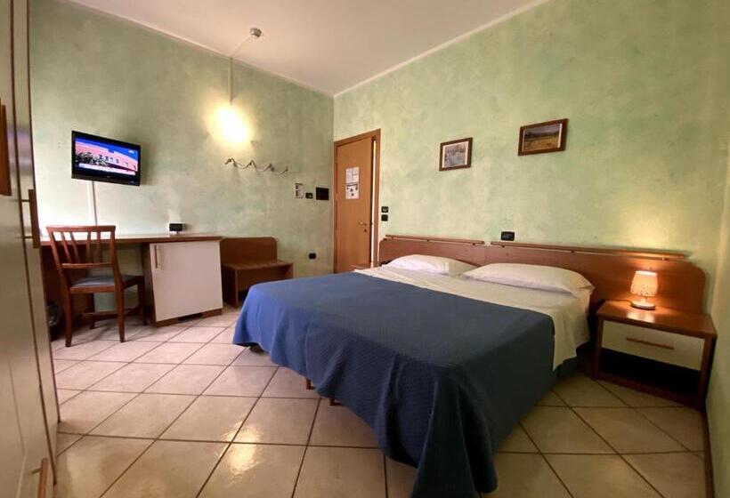 스탠다드 룸, Sole Della Franciacorta   Hotel & Restaurant