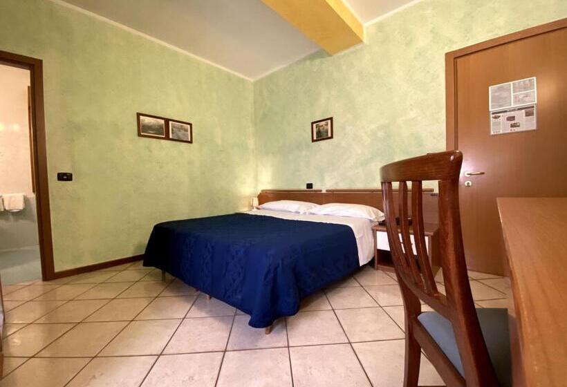 스탠다드 룸, Sole Della Franciacorta   Hotel & Restaurant