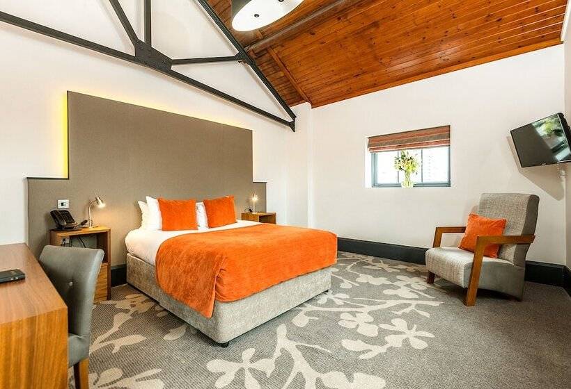 デラックスルーム, The Ainscow