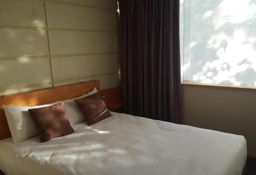 スタンダードルーム, Contact Hôtel Du Parc Nantes Ouest Orvault