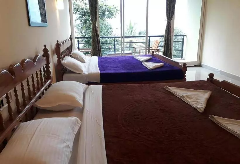 اتاق لوکس خانوادگی, Green Valley Vista