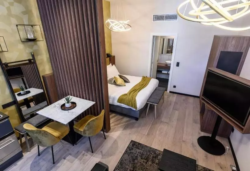 デラックススタジオ, Leopold Hotel Oudenaarde