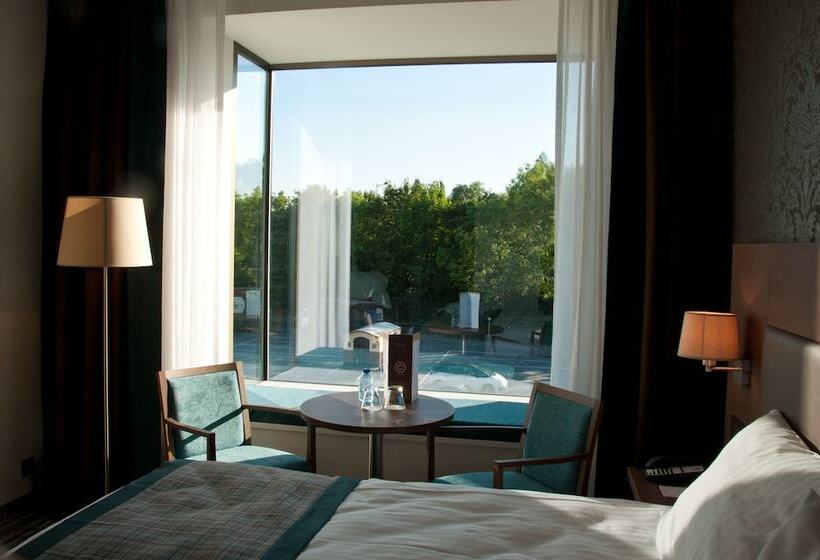 Номер Deluxe, Leopold Hotel Oudenaarde