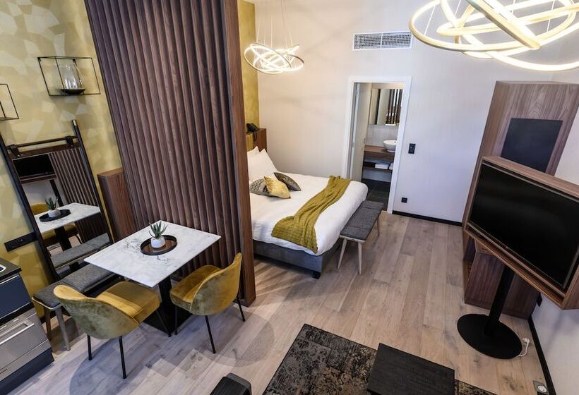 Номер Deluxe, Leopold Hotel Oudenaarde