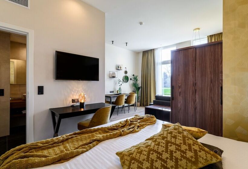 Номер Deluxe, Leopold Hotel Oudenaarde