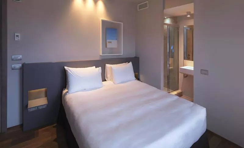 Chambre Standard Individuelle, Posta Design