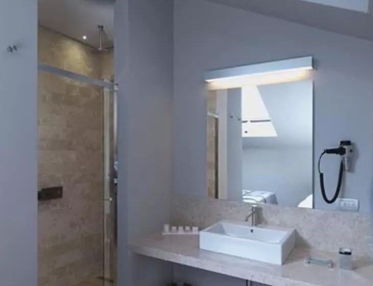 Chambre Supérieure, Posta Design