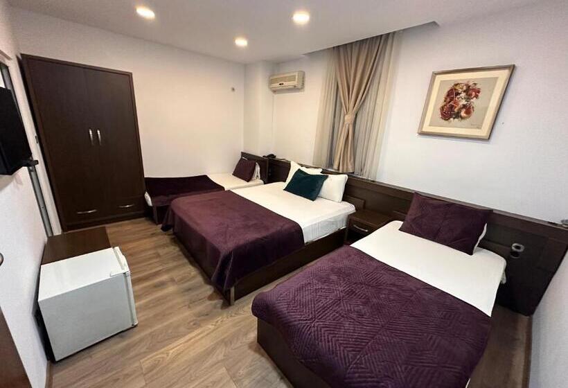 اتاق استاندارد چهار تخته, Real