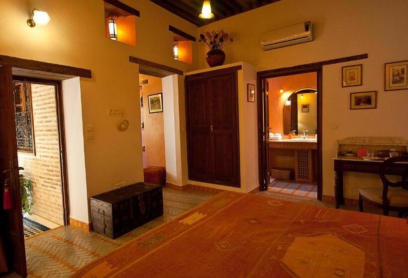 标准间, Ryad Salama