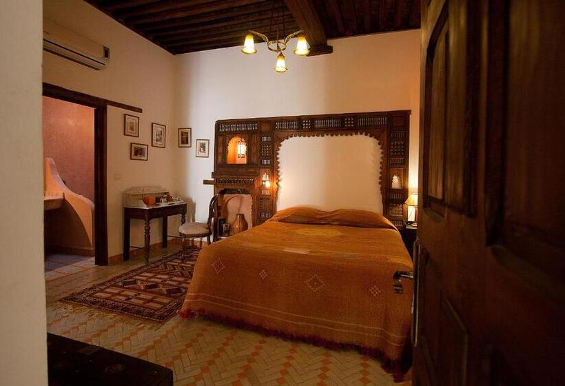 标准间, Ryad Salama