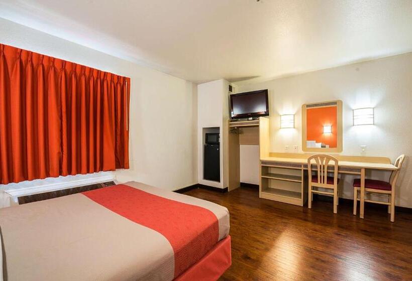 غرفة قياسية لذوى الاحتياجات الخاصة, Motel 6 Athens