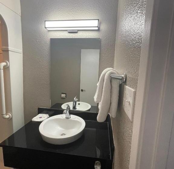 اتاق استاندارد, Motel 6 Bakersfield, Ca  South