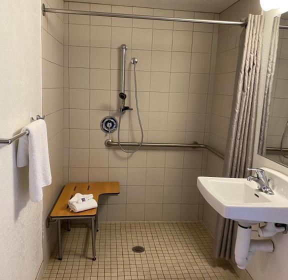 适合残疾人使用的标准间, Motel 6flagstaff, Az West Woodland Village
