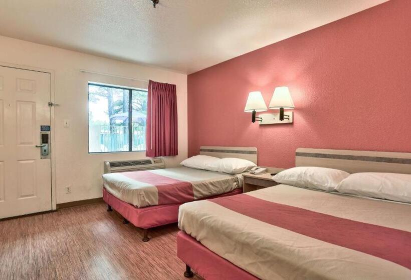 四人豪华间, Motel 6flagstaff, Az West Woodland Village