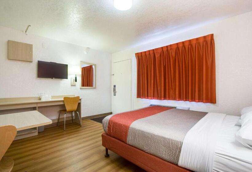 Номер Стандарт Адаптированный для Инвалидов, Park Inn By Radisson, Lakewood