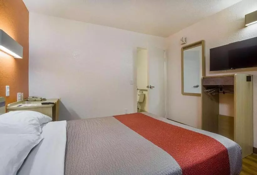 スタンダードルーム, Park Inn By Radisson, Lakewood