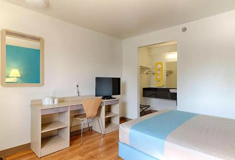 Standard-invahuone, Motel 6 Laurel, Dc Washington Northeast