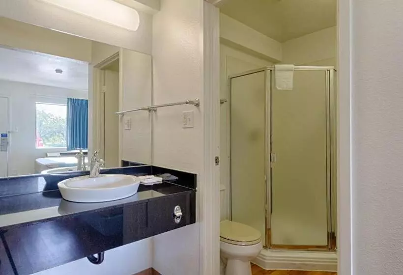 Standard-huone, Motel 6 Laurel, Dc Washington Northeast