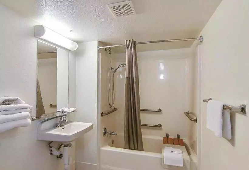 身障者適用スタンダードルーム, Motel 6 Lompoc, Ca