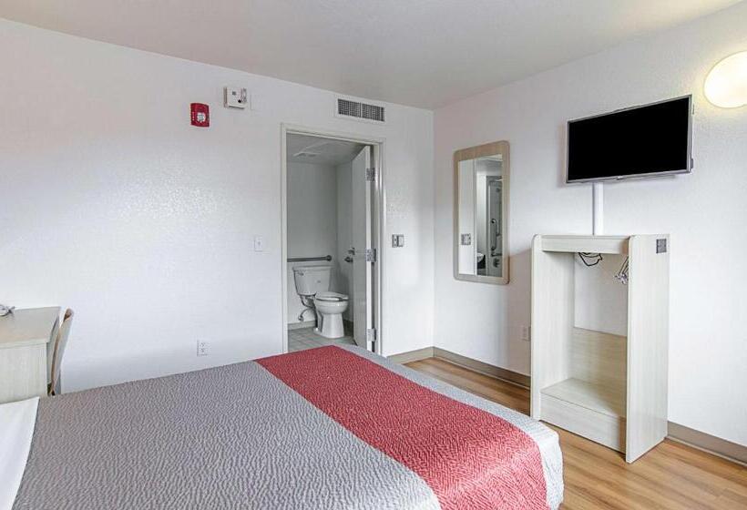 غرفة قياسية لذوى الاحتياجات الخاصة, Motel 6rock Springs, Wy