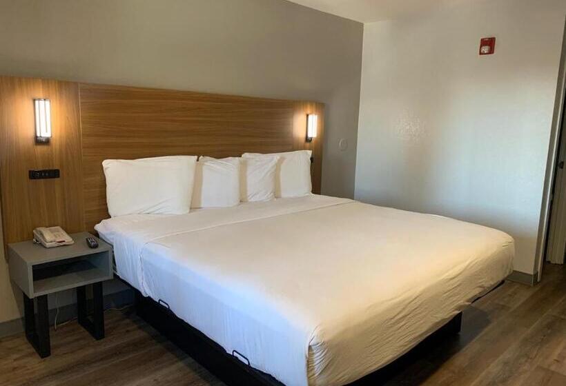 Номер Стандарт Адаптированный для Инвалидов, Motel 6 Santa Ana, Ca