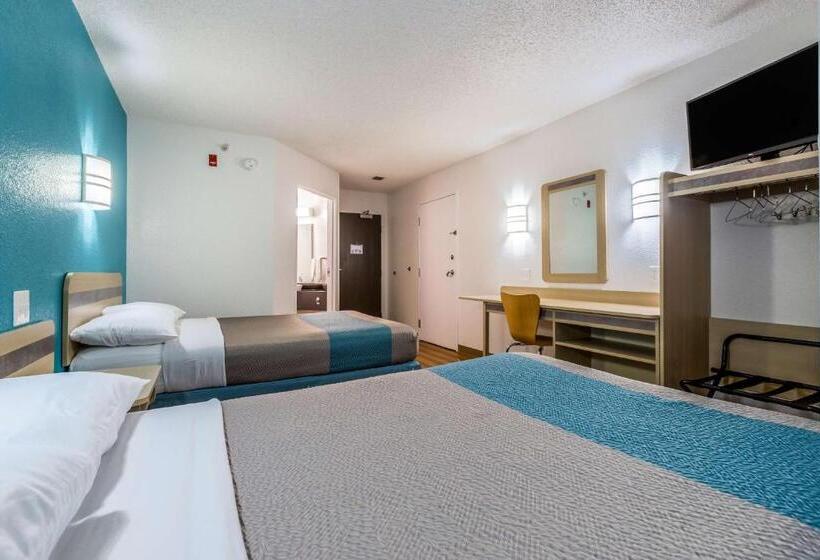 غرفة قياسية رباعية, Motel 6west Des Moines, Ia