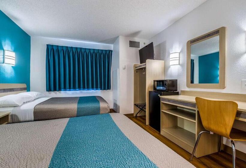 غرفة ديلوكس رباعية, Motel 6west Des Moines, Ia