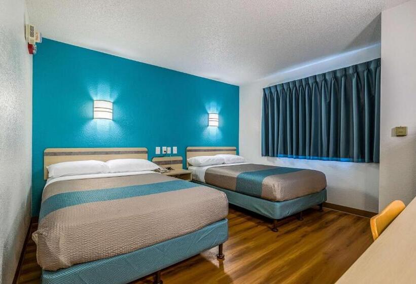 غرفة قياسية رباعية, Motel 6west Des Moines, Ia