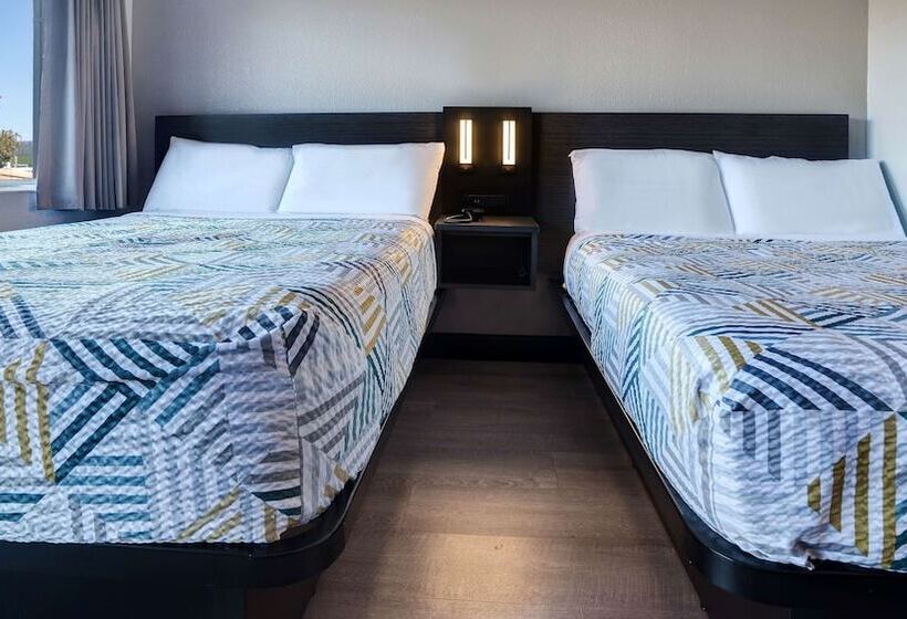 غرفه قياسيه سريرين مزدوجين, Motel 6arcata, Ca Cal Poly Humboldt