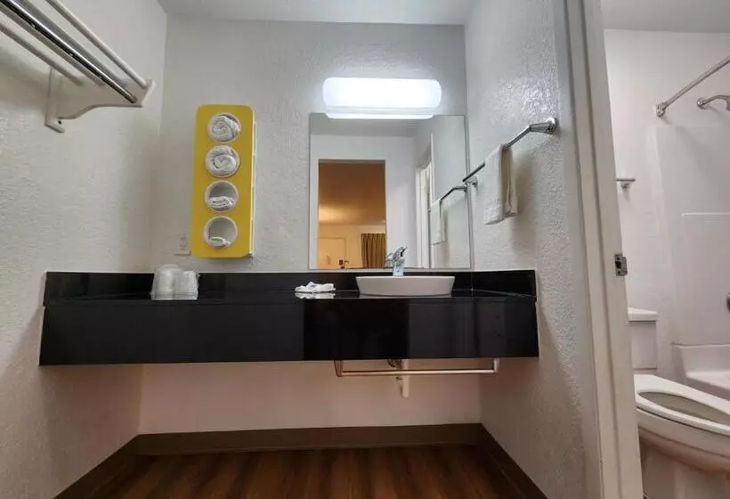キングサイズベッドのスタンダードルーム, Motel 6 Baytown, Tx Baytown East