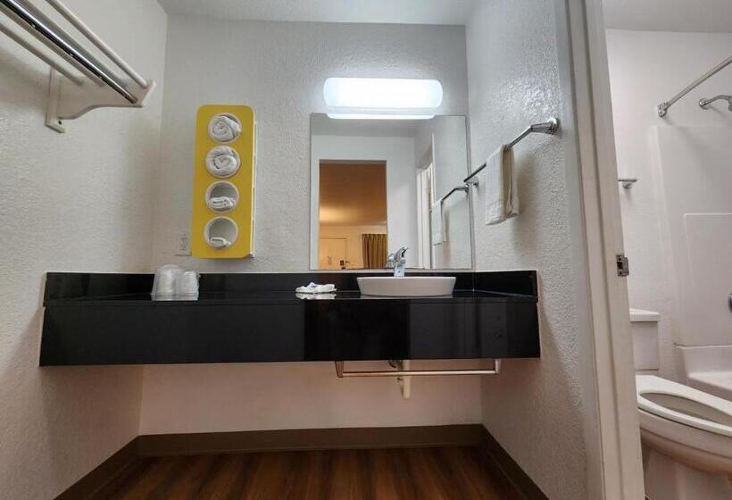 Номер Deluxe, Motel 6 Baytown, Tx  Baytown East