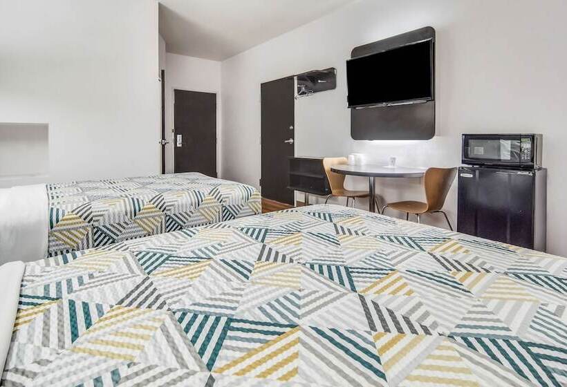 غرفه قياسيه سريرين مزدوجين, Motel 6cleburne, Tx