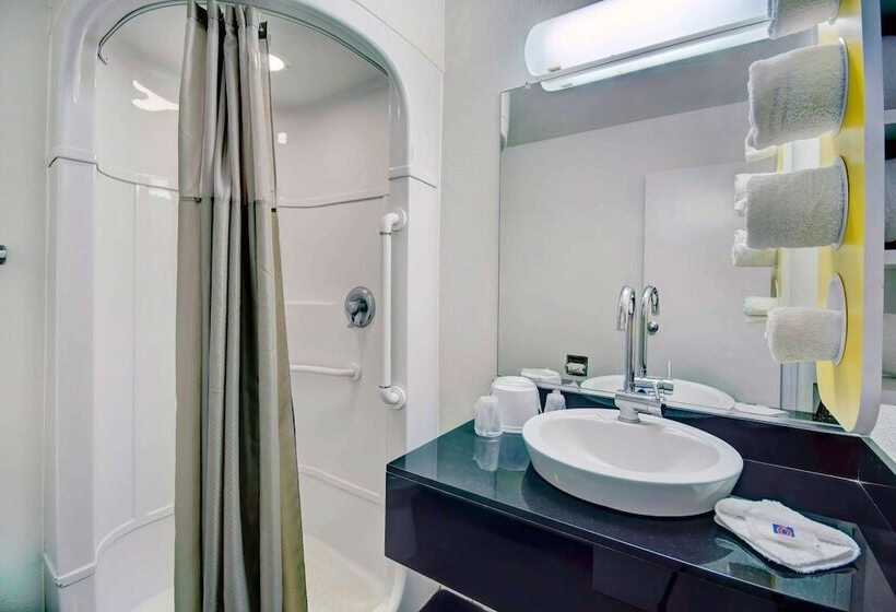 חדר סטנדרט שתי מיטות זוגיות, Motel 6 Douglas, Az