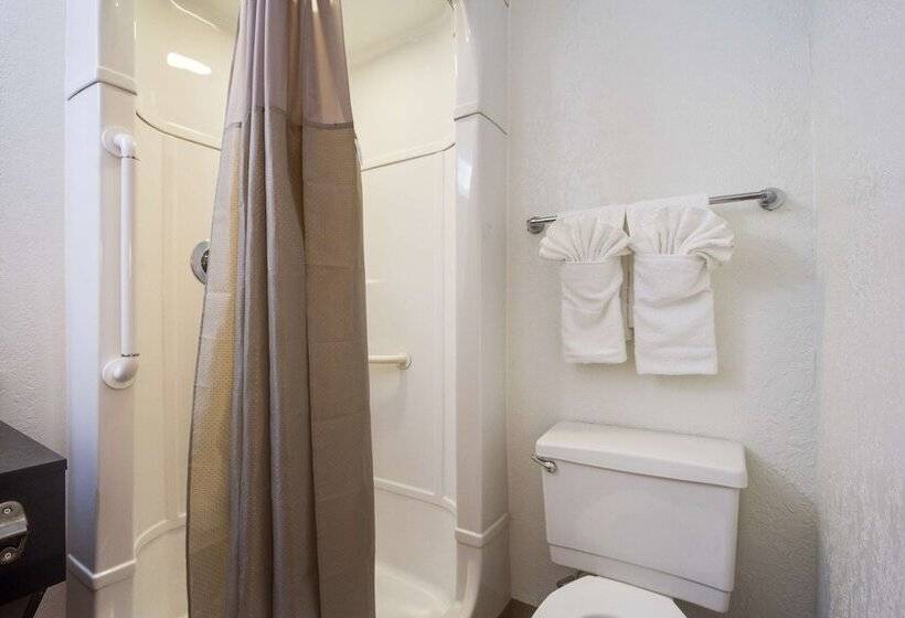 غرفه قياسيه سريرين مزدوجين, Park Inn By Radisson, Lakewood